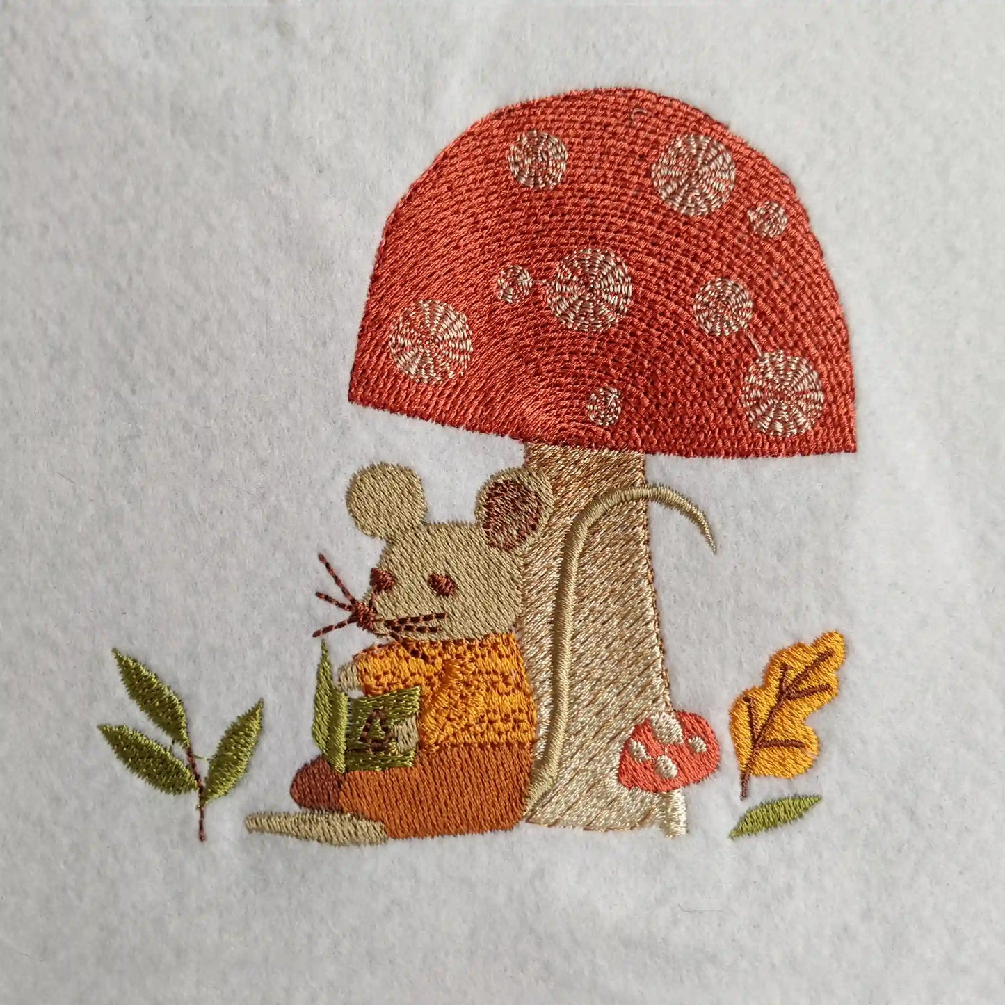 motif de Broderie Machine LECTURE 🍄